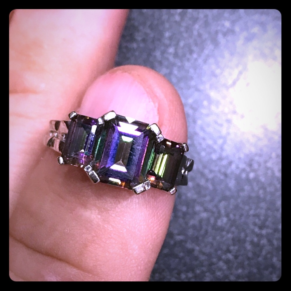 Ladies 10k solid gold Mystic Topaz.